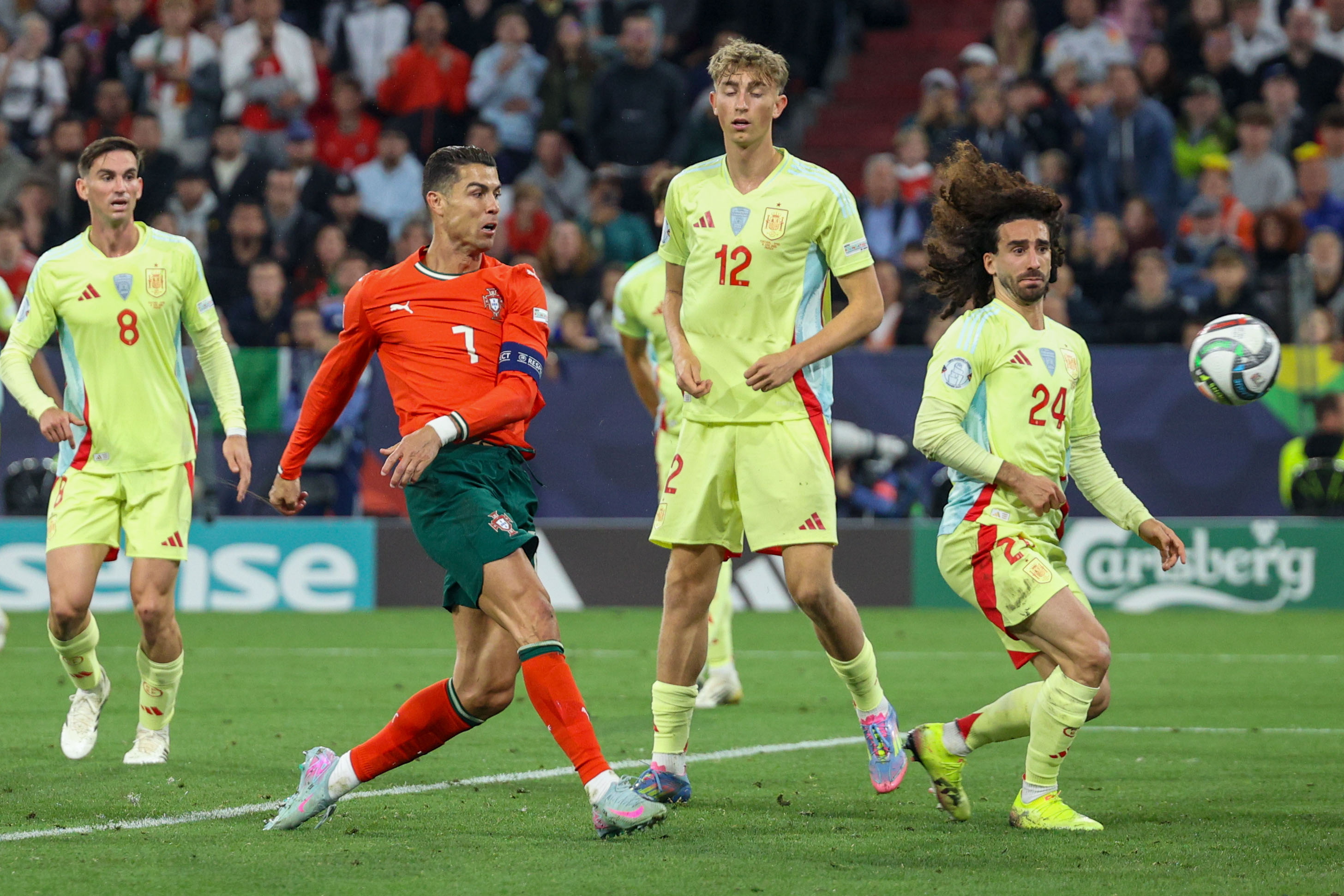 葡萄牙客场战胜摩尔多瓦,提前晋级 葡萄牙客场战胜摩尔多瓦,提前晋级