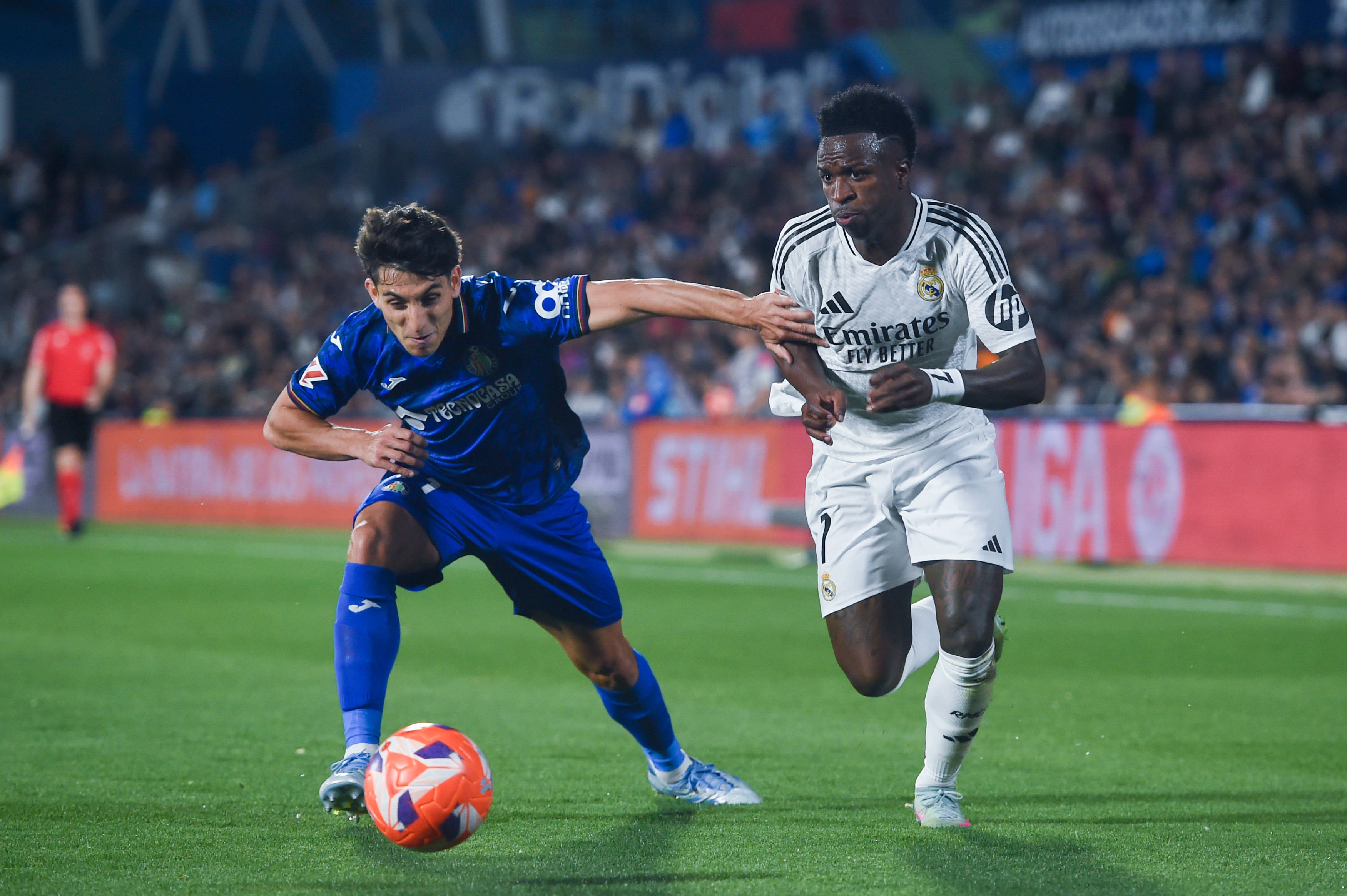 雷火电竞-包含赫塔菲主场连胜，保持稳定表现的词条