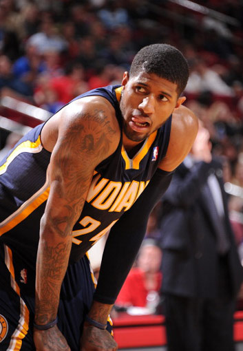 雷火电竞亚洲先驱-步行者队内讧不断，危机四伏的简单介绍