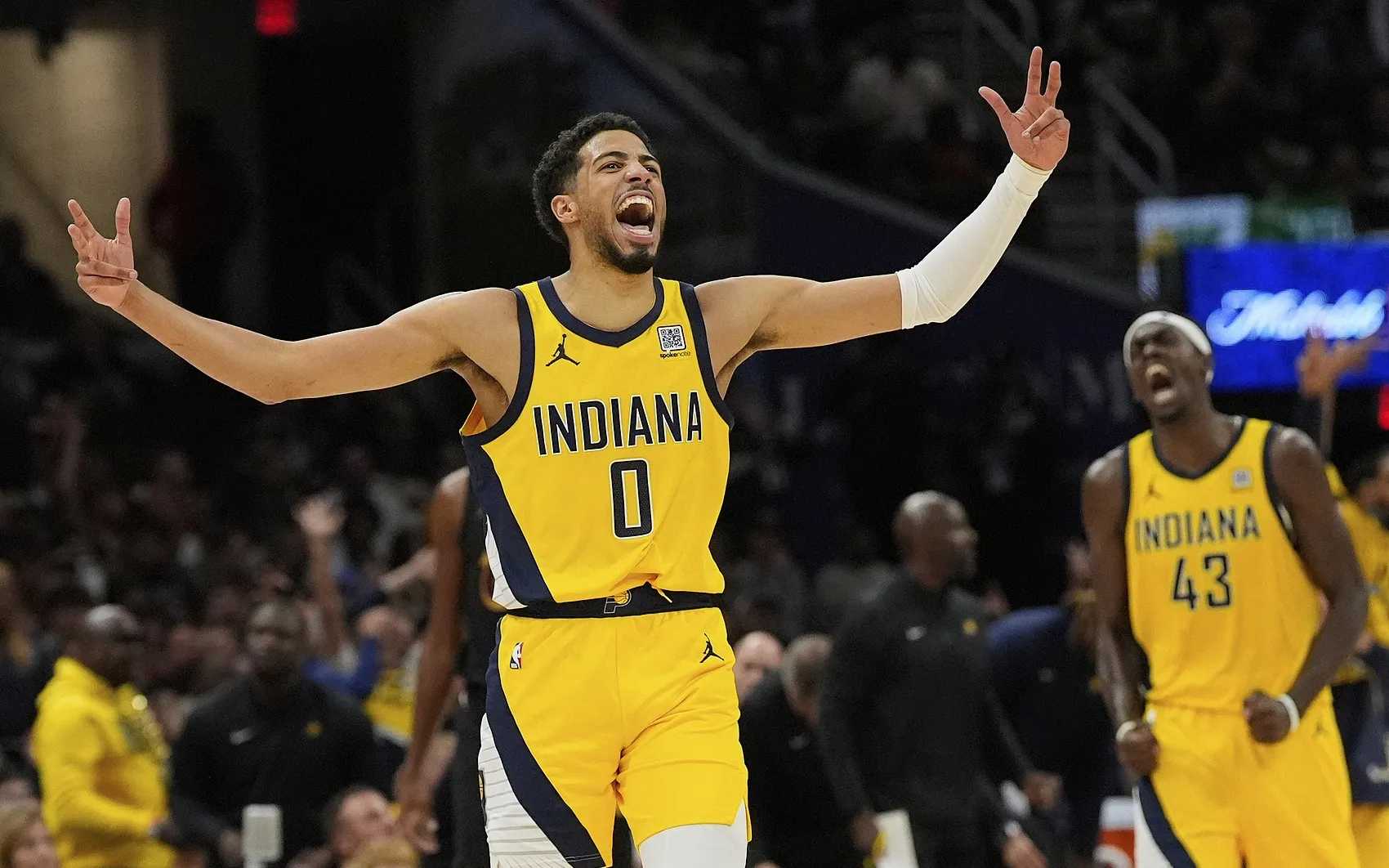 步行者队内讧不断,危机四伏的简单介绍 步行者队内讧不断,危机四伏的简单介绍