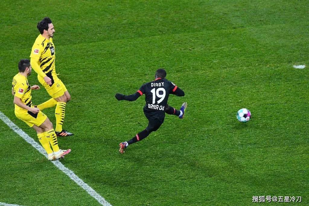 关于多特蒙德力克HLE,加维一己之力扛起全队强强对话全球总决赛,点燃全场激情的信息 关于多特蒙德力克HLE,加维一己之力扛起全队强强对话全球总决赛,点燃全场激情的信息