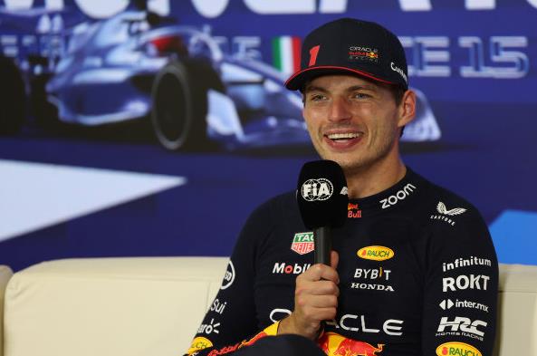 雷诺车队绝杀红牛车队，阿隆索扛起全队的简单介绍