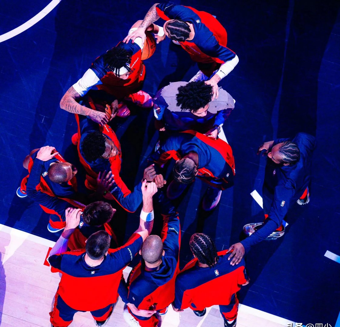 雷火电竞下载-竞技场上又见风云变幻，球员们全情奉献