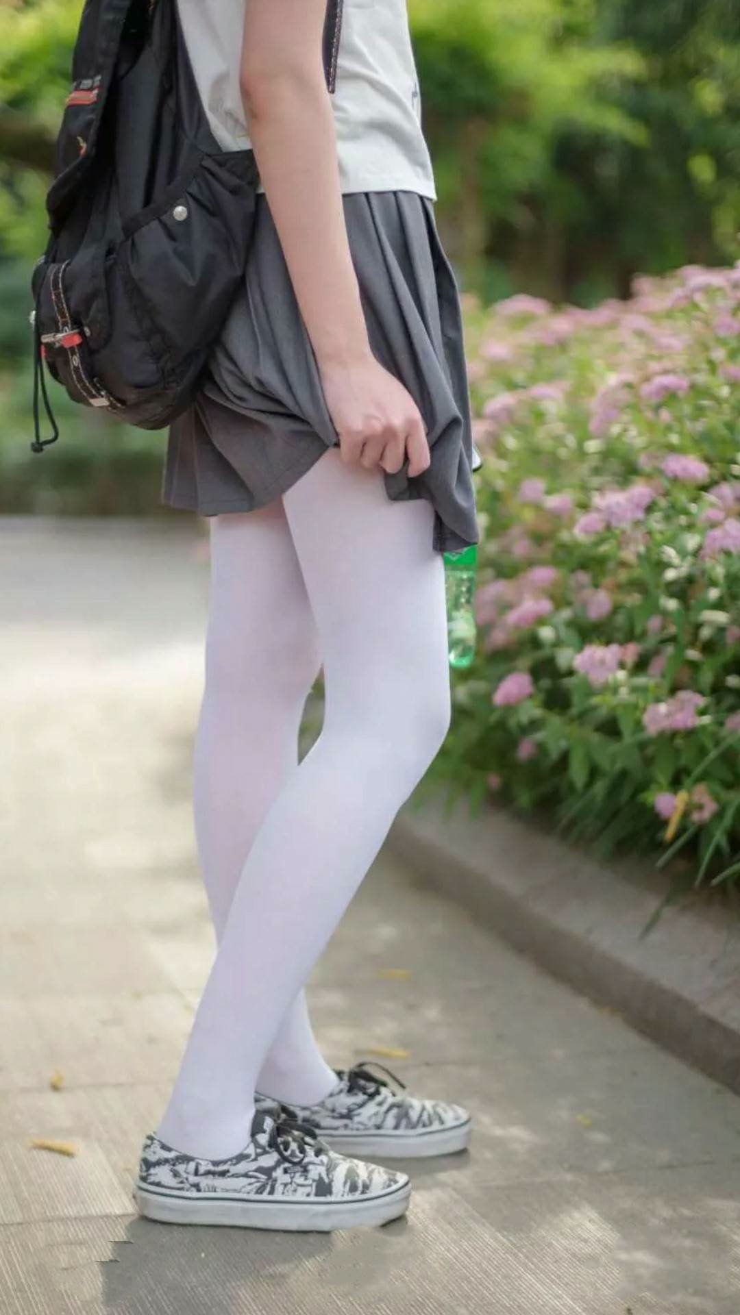 洪都拉斯爆冷胜丹麦,德里赫特压制级发挥徒劳