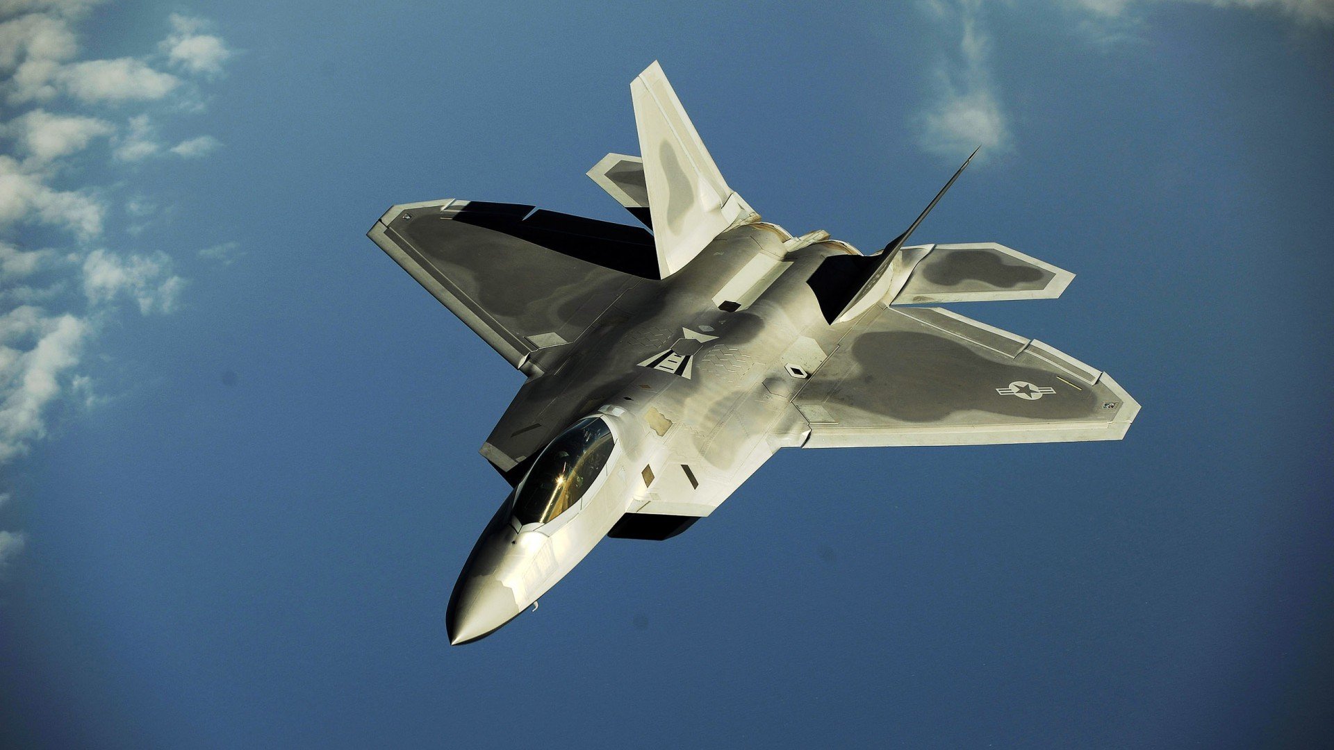 雷火电竞入驻-错位时空，当克莱·汤普森的三分风暴席卷密尔沃基之夜