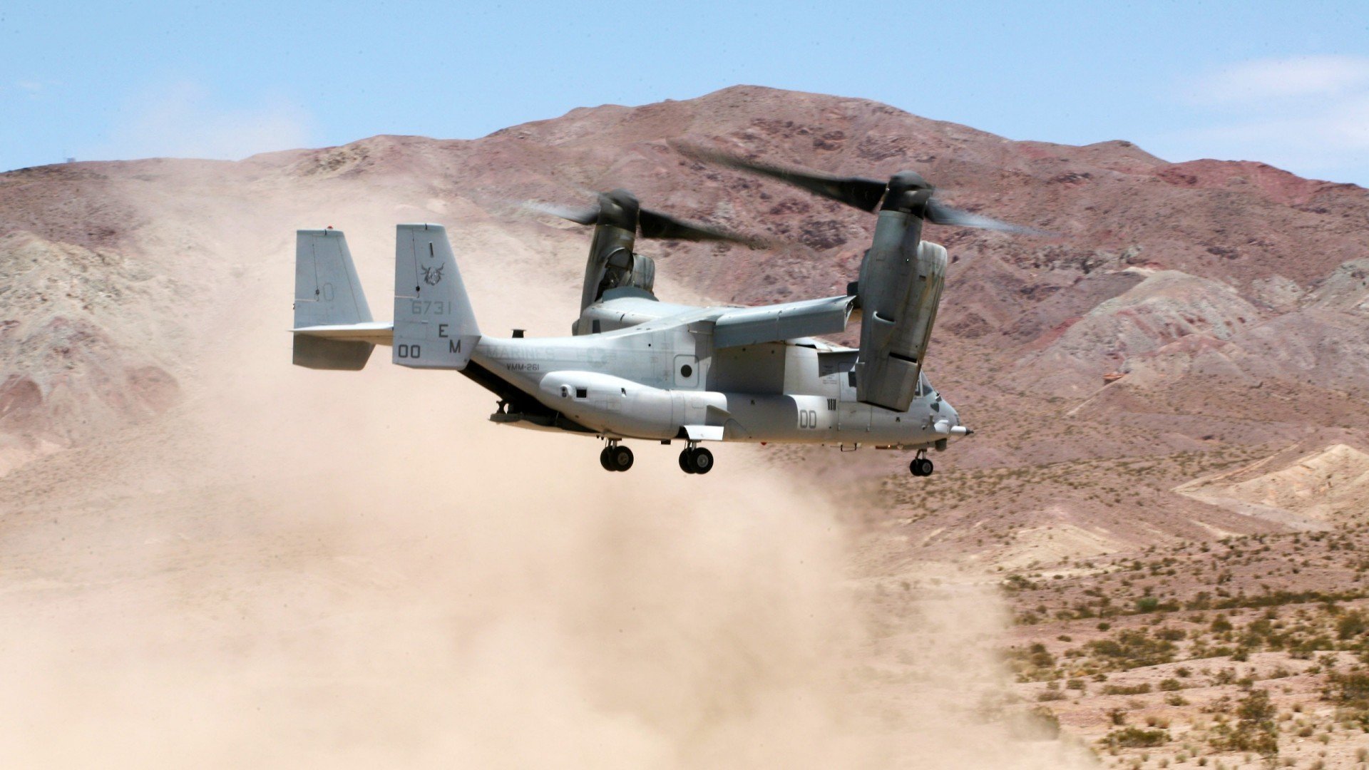 雷火电竞简介-黑色闪电划破黄昏王朝，无名小卒在抢七夜埋葬超级球队